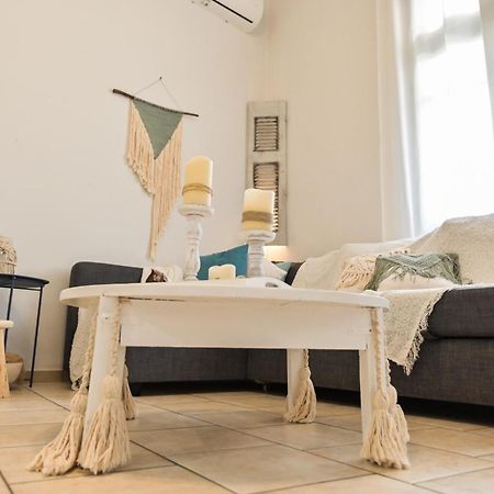 Art Apartment Epidaurus Eksteriør billede